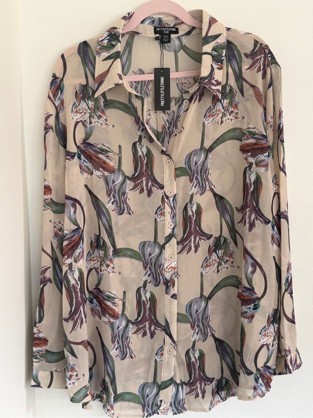 NWT PrettyLittleThing Plus - Dusty Pink Floral Oversized Button Up Shirt